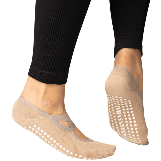 The Grip Sock 3pk Pilate Socks (BROWN)